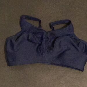 NWOT‎ Glamorise Size 38F Bra